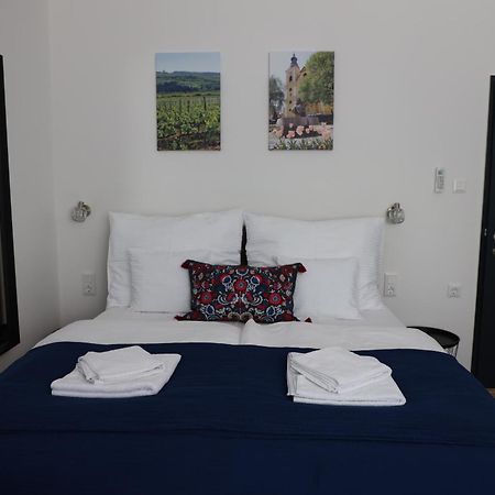 Natali Apartmanhaz Eger Exterior foto