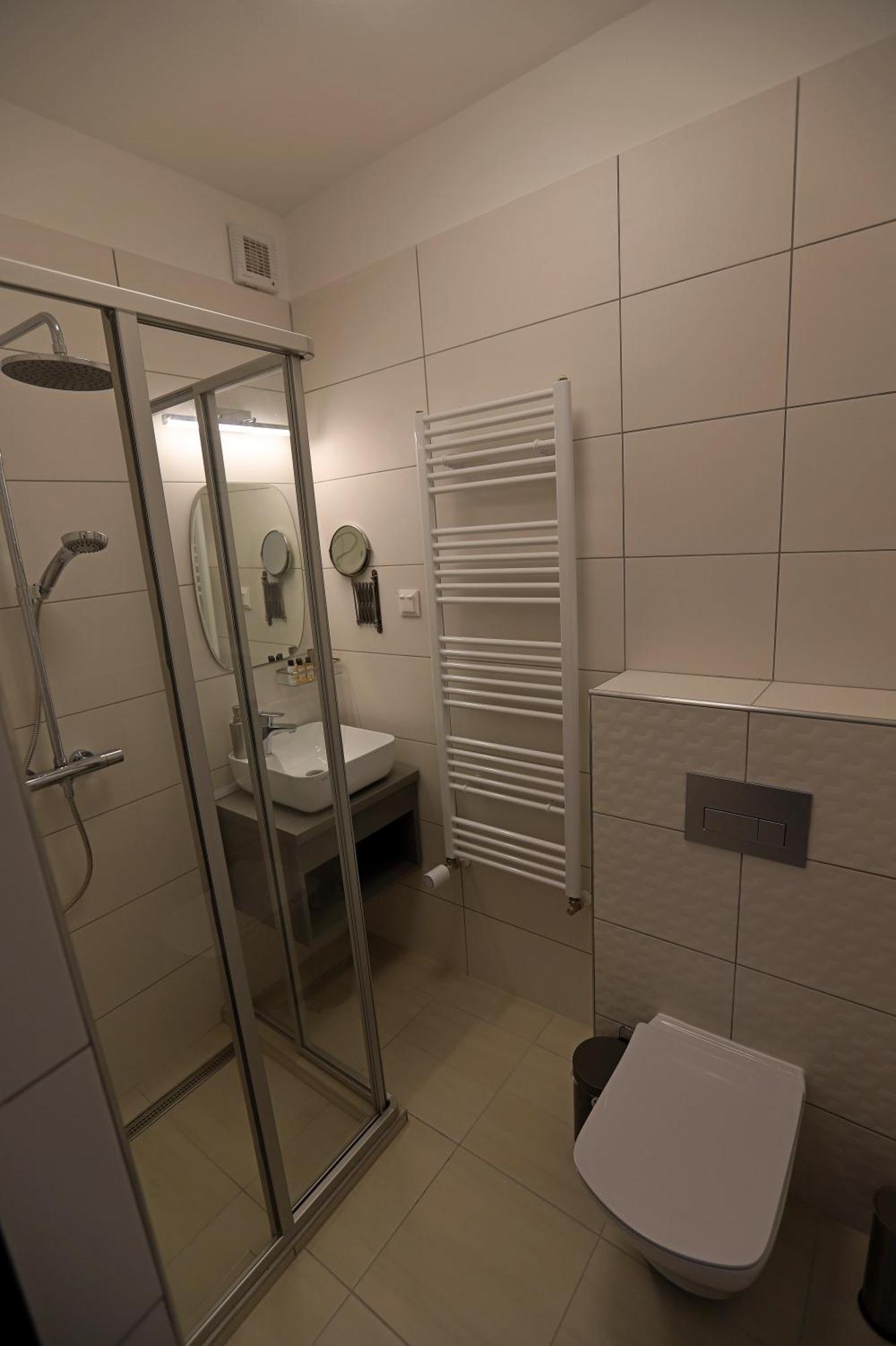 Natali Apartmanhaz Eger Exterior foto