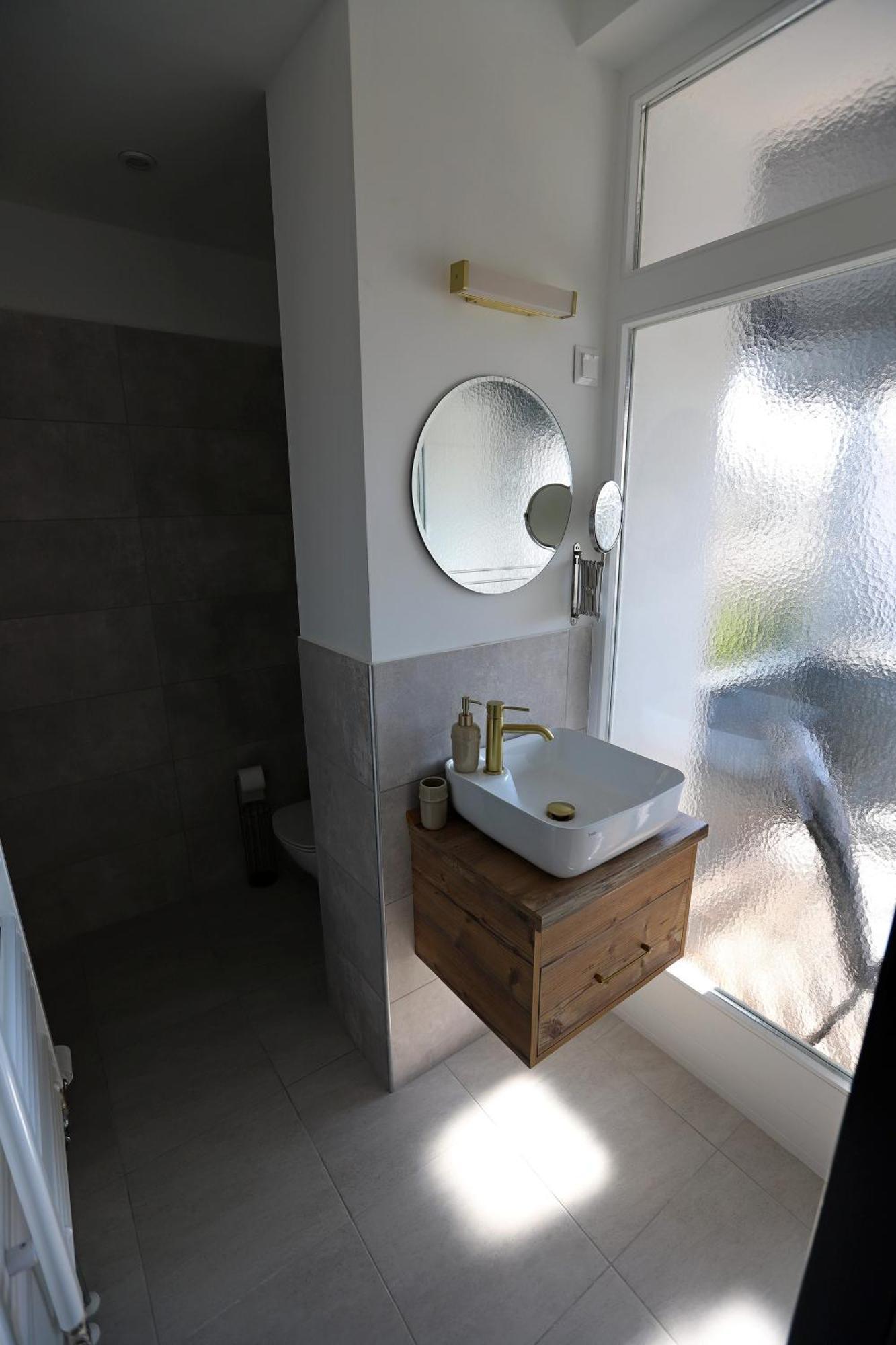 Natali Apartmanhaz Eger Exterior foto