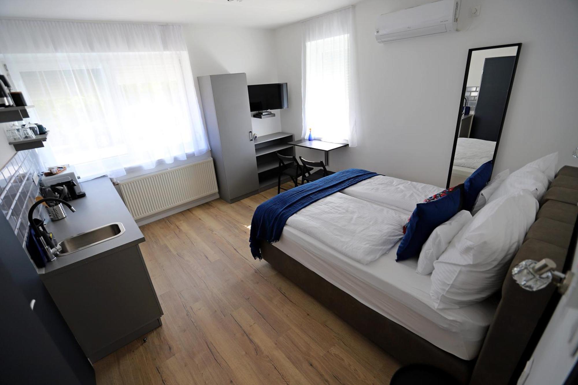 Natali Apartmanhaz Eger Exterior foto