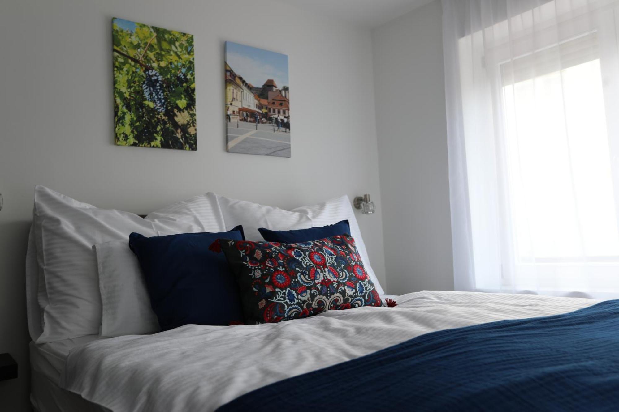 Natali Apartmanhaz Eger Exterior foto
