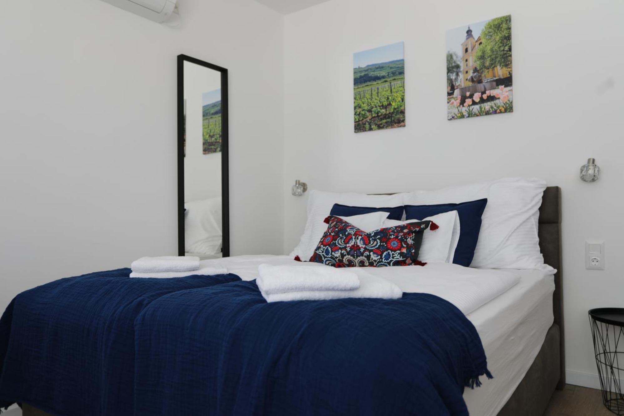 Natali Apartmanhaz Eger Exterior foto