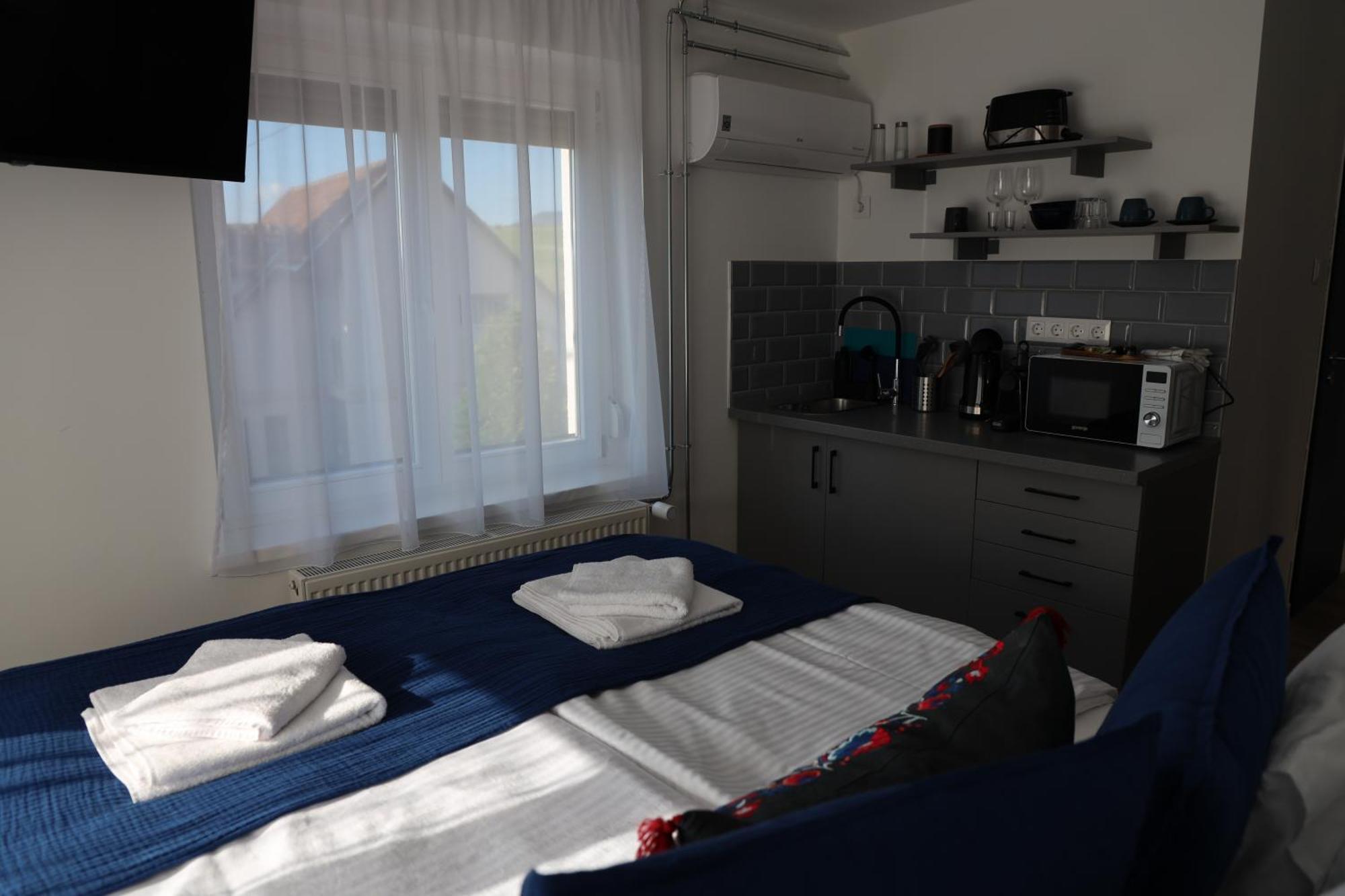 Natali Apartmanhaz Eger Exterior foto